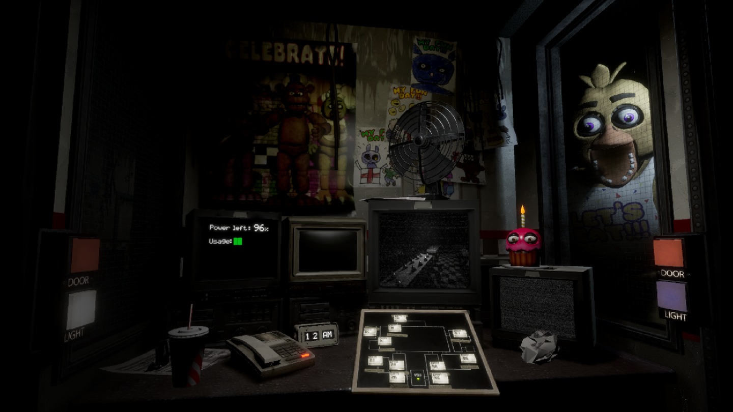 Five Nights at Freddy's: Help Wanted Screenshot 1